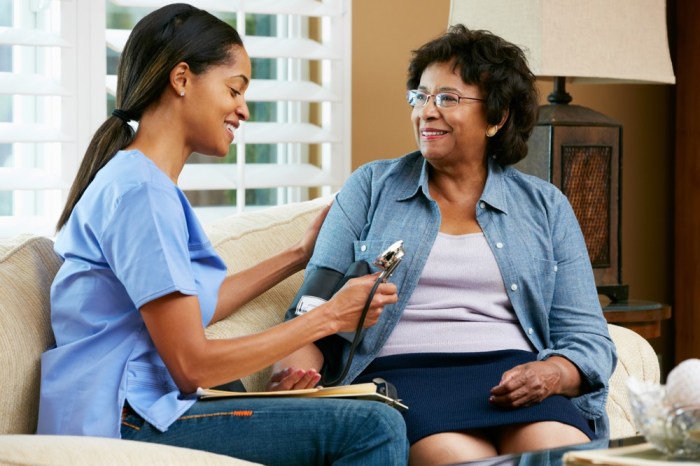 An employee health nurse is providing teaching about sleep promotion